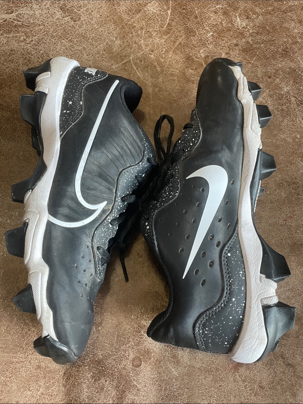 Nike Youth Black And White Cleats. Good Condition. Size 6Y.